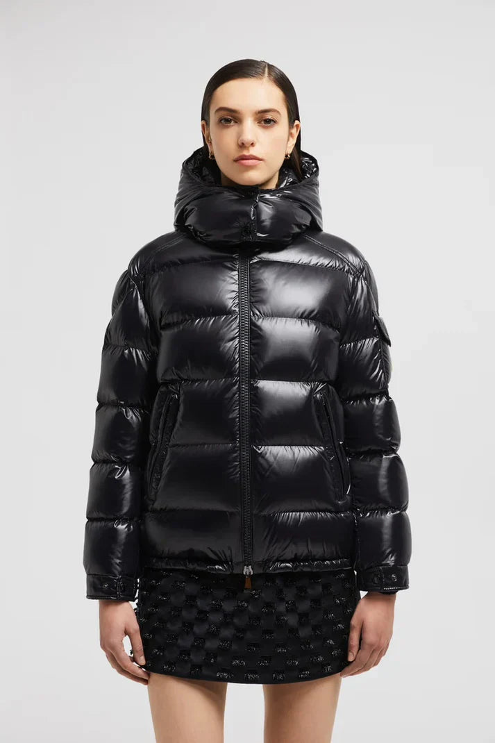 Moncler  -  Doudoune noire brillante femme